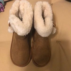 NWT Okie dokie little girls boots size 10